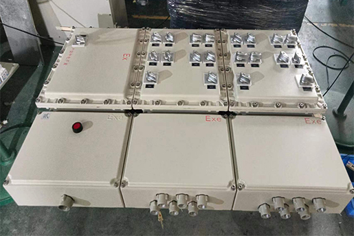 防爆動(dòng)力配電箱